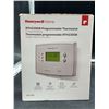 Image 2 : Honeywell RTH2300B Programmable Thermostat