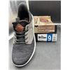 Image 3 : Skechers Men's Black Memory Foam Shoes Size 9