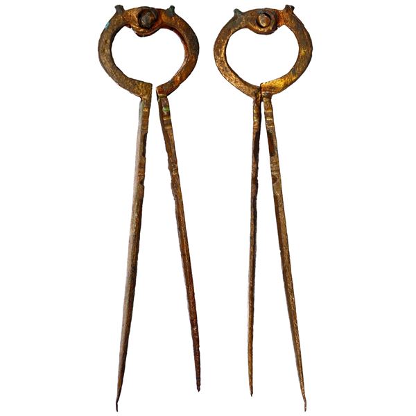 Complete and intact brass calipers (compass/navigational dividers), ex-Atocha (1622), ex-Caesar's Pa
