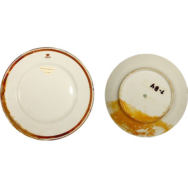 White porcelain dinner plate marked with crowned ITALIA logo on top and Richard Ginori maker's mark 