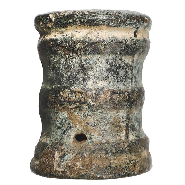 Medium-sized bronze signal cannon (mortar), Spanish colonial (1500s-1600s).