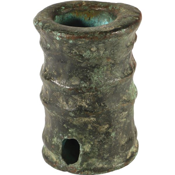 Medium-sized bronze signal cannon (mortar), Spanish colonial (1500s-1600s).