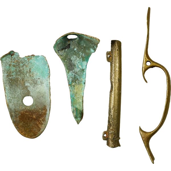 Lot of four brass musket parts (buttplates, trigger guard, and ramrod tube), ex-Halsewell (1786).