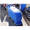 Image 2 : FLOOR CLEANER