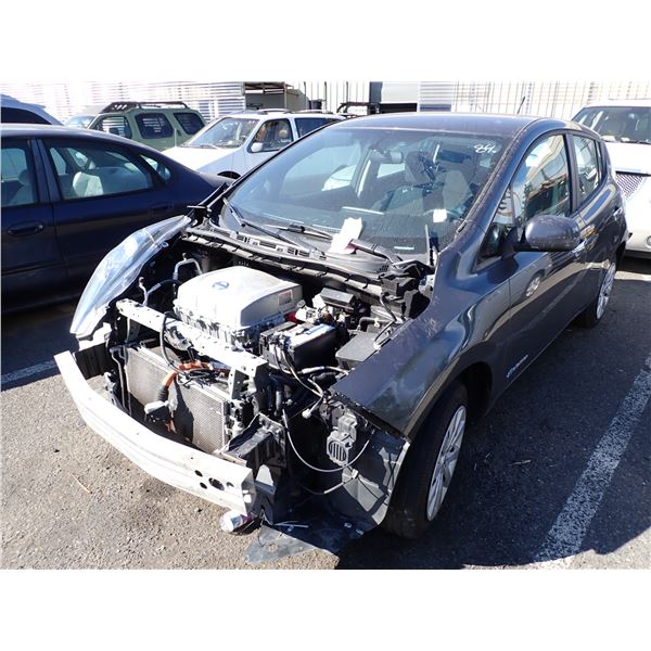 2013 Nissan LEAF