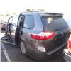 Image 4 : 2015 Toyota Sienna