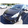 Image 1 : 2012 Toyota Prius v