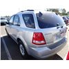 Image 4 : 2005 Kia Sorento