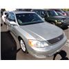 Image 2 : 2000 Toyota Avalon