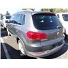 Image 4 : 2012 Volkswagen Tiguan
