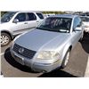 Image 1 : 2004 Volkswagen Passat