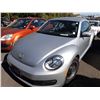 Image 1 : 2012 Volkswagen Beetle