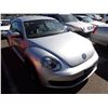 Image 2 : 2012 Volkswagen Beetle
