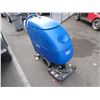 Image 2 : FLOOR CLEANER