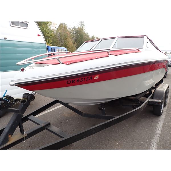 1989 Celebrity Boat