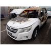 Image 1 : 2011 Volkswagen Tiguan
