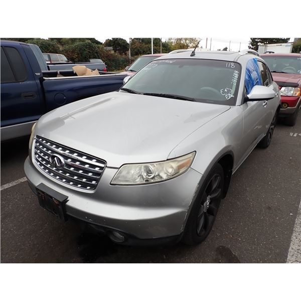 2004 Infiniti FX35