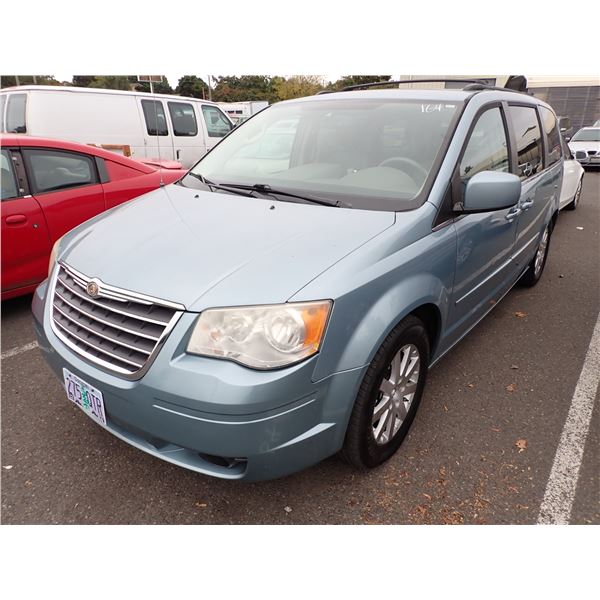 2008 Chrysler Town and Country