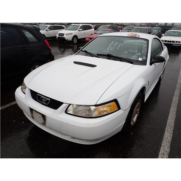 2000 Ford Mustang