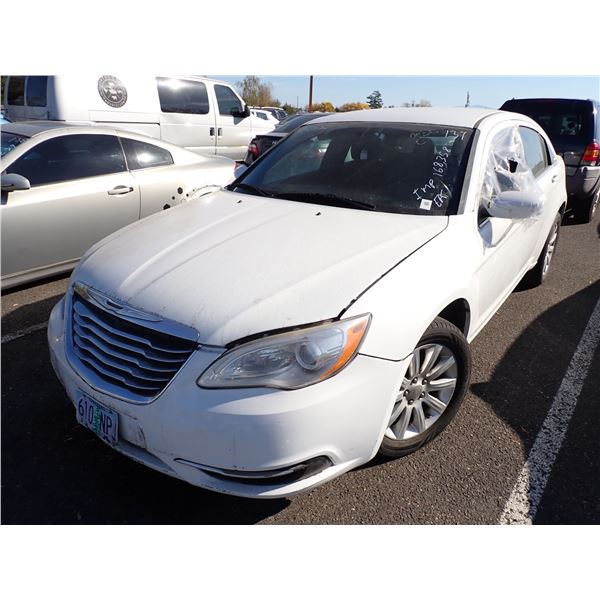2013 Chrysler 200