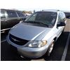 Image 1 : 2004 Chrysler Town and Country