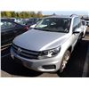 Image 1 : 2016 Volkswagen Tiguan