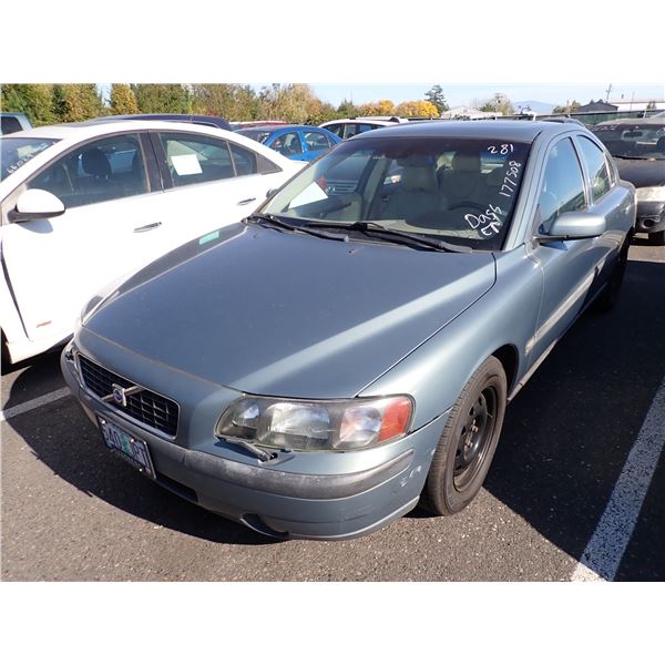 2004 Volvo S60
