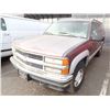 Image 1 : 1997 Chevrolet Suburban