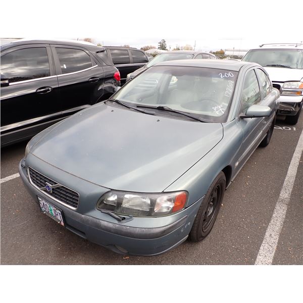 2004 Volvo S60