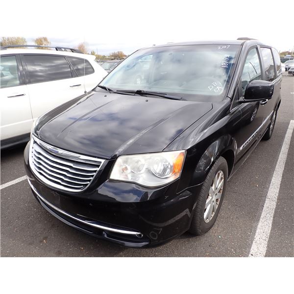 2014 Chrysler Town and Country