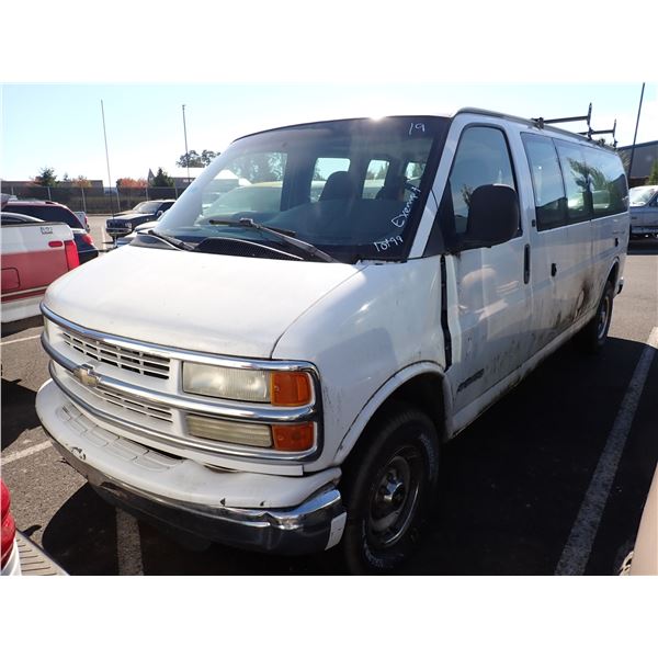 2002 Chevrolet Express