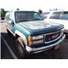 Image 2 : 1996 GMC Suburban