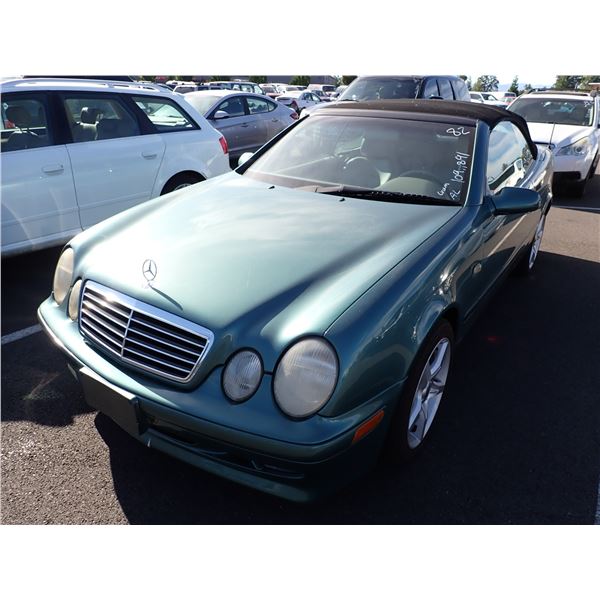 1999 Mercedes-Benz CLK320