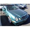 Image 2 : 1999 Mercedes-Benz CLK320