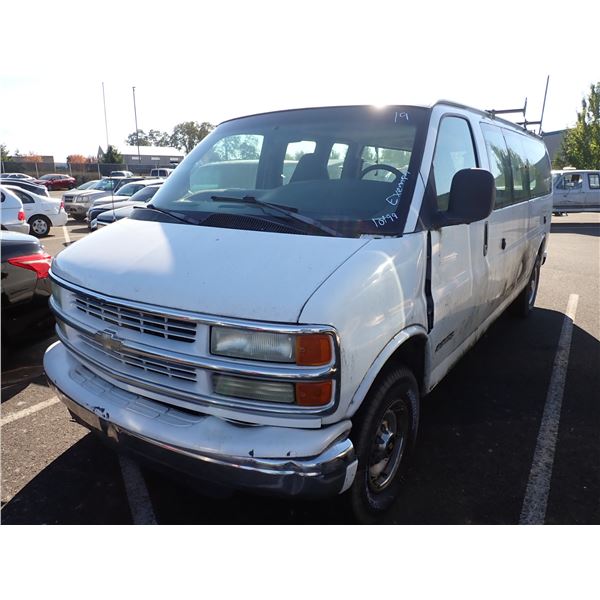 2002 Chevrolet Express