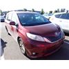 Image 2 : 2011 Toyota Sienna