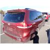 Image 3 : 2011 Toyota Sienna
