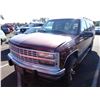 Image 1 : 1999 GMC Suburban