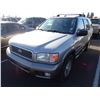 Image 1 : 2000 Nissan Pathfinder