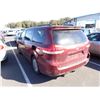 Image 4 : 2011 Toyota Sienna