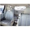 Image 6 : 2011 Toyota Sienna
