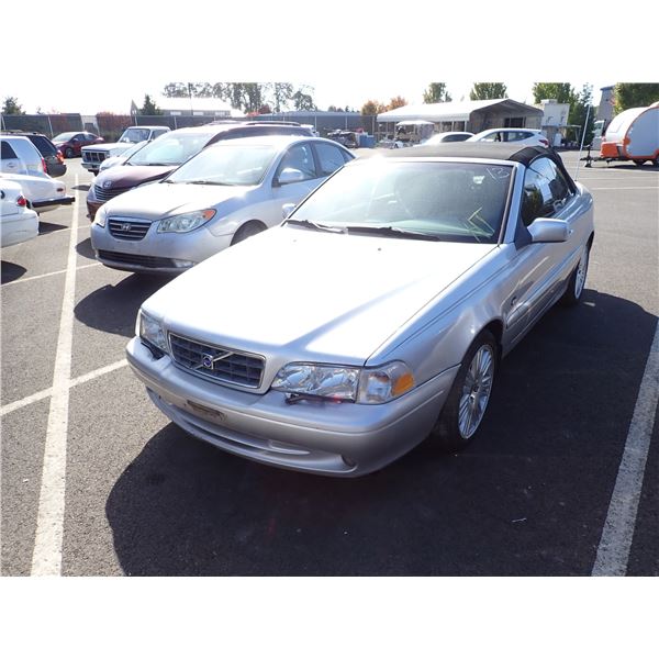 2004 Volvo C70