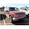 Image 2 : 1999 GMC Suburban