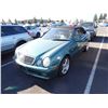 Image 1 : 1999 Mercedes-Benz CLK320