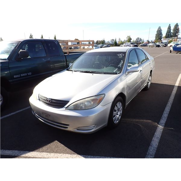 2004 Toyota Camry
