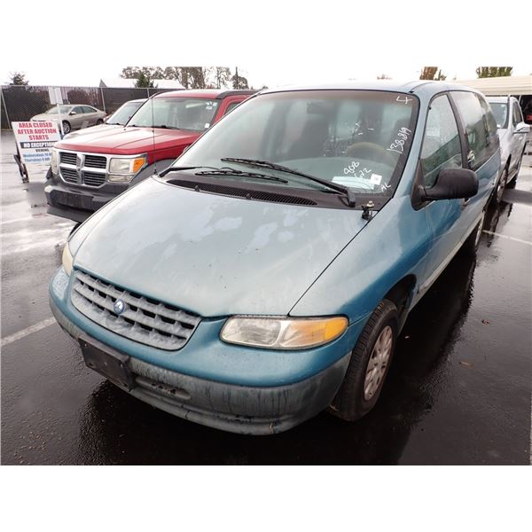 1996 Plymouth Grand Voyager