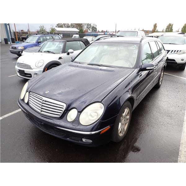 2004 Mercedes-Benz E320