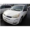 Image 1 : 2005 Toyota Sienna