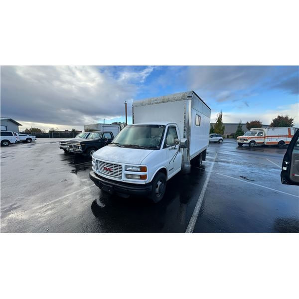 2000 GMC Savana