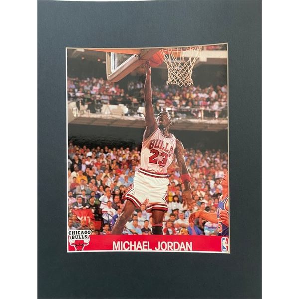 Michael Jordan unsigned photo